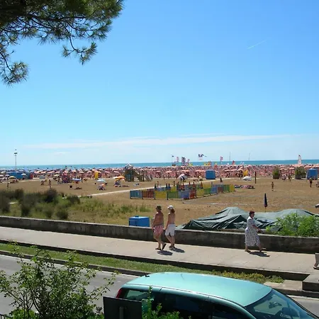 Fuer 7 Personen Ca 45 Qm In Bibione, Adriakueste Italien Und Umgebung